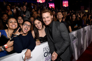  Sam Heughan at the 2015 People's Choice Awards