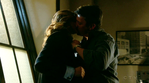  城堡 and Beckett kiss-7x12