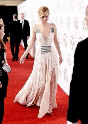  Jennifer Lawrence ✦