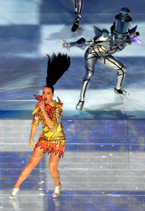  Katy Perry Performs in the Super Bowl XLIX Halftime ipakita