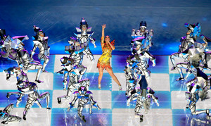  Katy Perry Performs in the Super Bowl XLIX Halftime ipakita