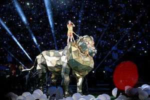  Katy Perry Performs in the Super Bowl XLIX Halftime Zeigen