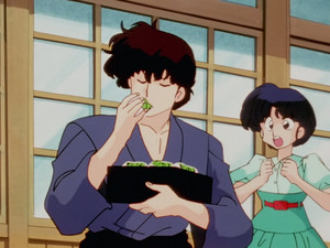  Kuno helps himself to Akane's cooking