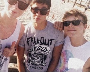  Luke,Cal and Ash