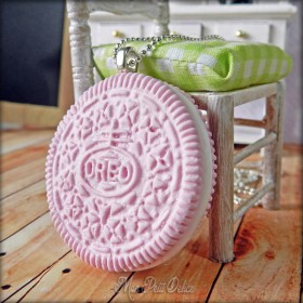 PINK OREO COOKIE!!!!