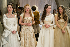  Reign 2x12 - “Banished” | Promotional foto-foto