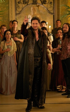  Reign "Getaway" (2x11) promotional picture