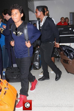  jermajesty with dad jermaine jackson at the airport lax