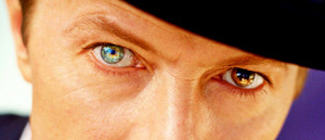  David Bowie eyes