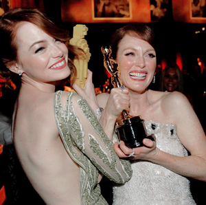  Emma Stone attends the 87th Annual Academy Awards at Hollywood
