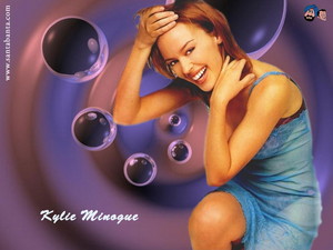  Kylie Minogue