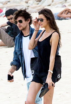  Louis and Eleanor at Bondi playa
