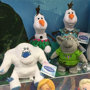  New Frozen Merchandise Vorschau