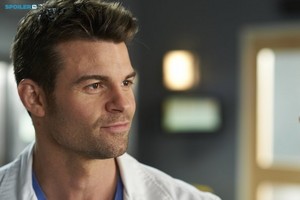  Saving Hope - Episode 3.15 - Remains of the दिन - Promo Pics