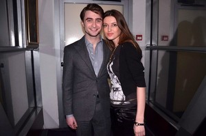  Unseen Pic Of Daniel Radcliffe With a fan! (Fb.com/DanieljacobRadcliffeFanClub)