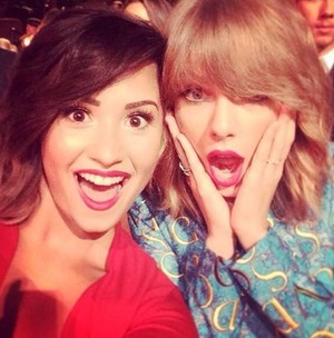  taylor and demi