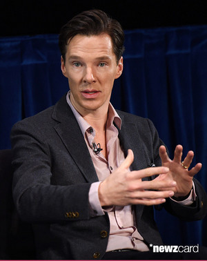  Benedict Cumberbatch - Interview