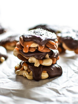 Schokolade and Nuts