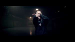  eminem - Rap God {Music Video}