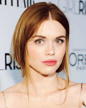 Various Photoshoots from 2011 - Holland Roden Photo (36280590) - Fanpop