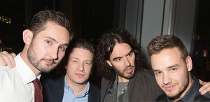  Liam attend a party hosted por Kevin Systrom and Jamie Oliver/