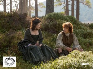  Outlander Season 1b promotional picture