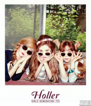  TaeTiSeo Tiffany- Holler Polaroids