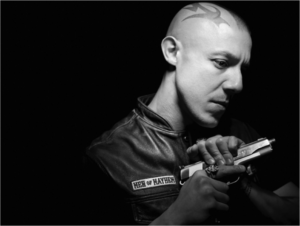  Theo Rossi as 果汁 in Sons of Anarchy