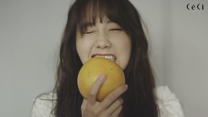  Yoona - CeCi April 2015 Photoshoot बी टी एस