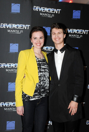  "Divergent" Red Carpet Premiere In Orlando (March 3, 2014)