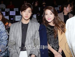  Sandara Park and her brother Sanghyun attend the 2015 Seoul Fashion Week