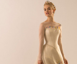 Cinderella's wedding dress