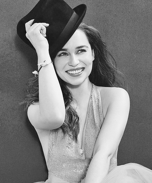  Emilia Clarke for The Hollywood Reporter (April 2015).
