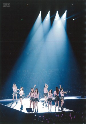  Girls Generation The Best Live at Tokyo Dome