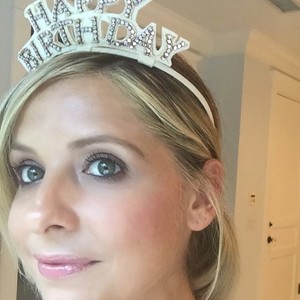 Happy, happy Birthday to the one & only Sarah Michelle Gellar !!! ♥ Love you sooo much!