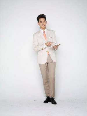 Jeju Air releases the promotional pictorial for their newest face, actor Kim Soo Hyun