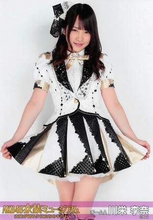  Kawaei Rina - AKB48 Costume Museum