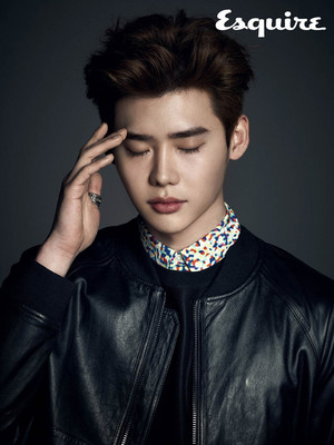  Lee Jong Seok for Esquire Korea’s April 2015 Issue