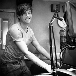  Louis Cute