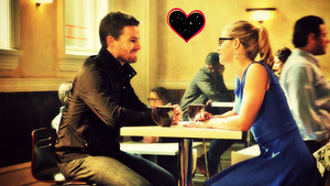  Oliver and Felicity 壁纸