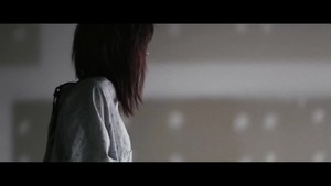  Skillet- Not Gonna Die {Music Video}