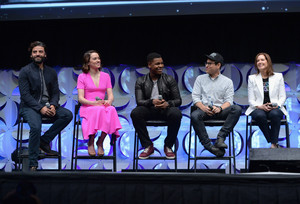  The Panel at The سٹار, ستارہ Wars Celebration