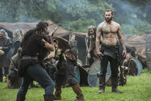  Vikings "To The Gates!" (3x08) promotional picture