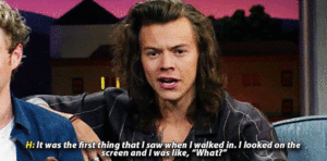  About James Corden wearing a sweater with Harry's ট্যাটু