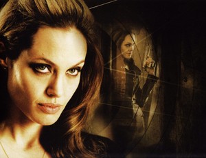  Angelina Jolie-Wanted
