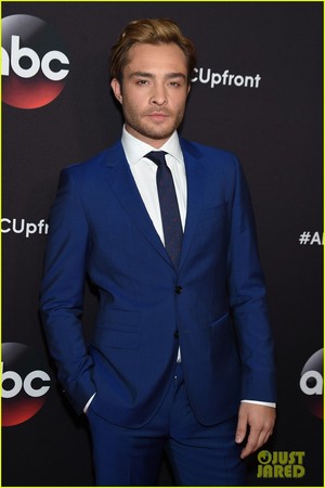  Ed Westwick walking the carpet at the 2015 ABC Upfront presentation on Tuesday (May 12)