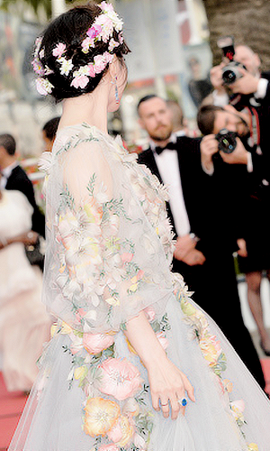  粉丝 Bingbing in Cannes 2015