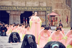  प्रशंसक Bingbing in The Empress of China