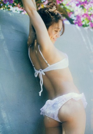  Oshima Yuko Photobook Nugiyagare!