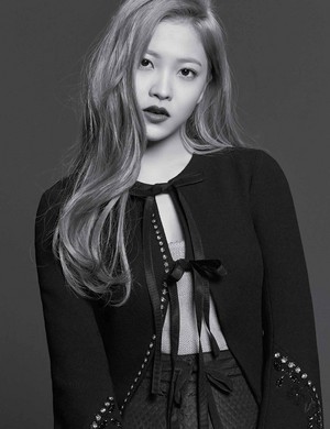  Red Velvet Yeri for Harper’s Bazaar Korea
